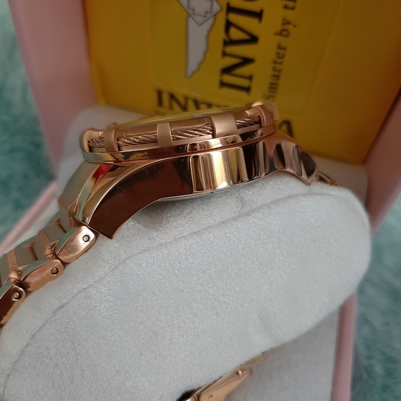 ⏳⏱INVICTA BOLT SPORT ROSE GOLD WATCH Model 12460 main image 11